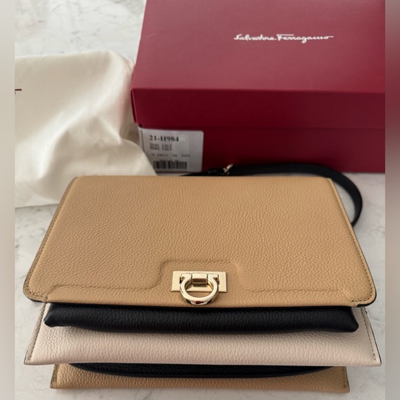 Salvatore Ferragamo Grained Calfskin Trifolio Flap Bag - Picture 5 of 6